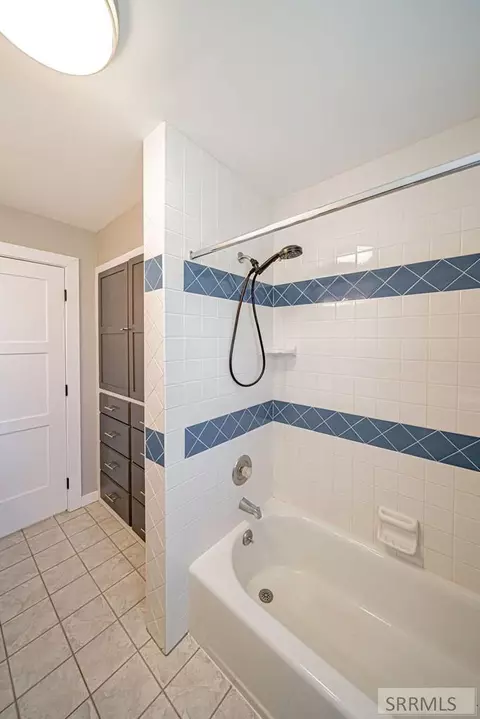 Bath - 467 N 3 W, Rigby, ID 83442 photo 3 of 9