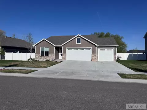 441 N Curlew Dr, Ammon, ID 83406