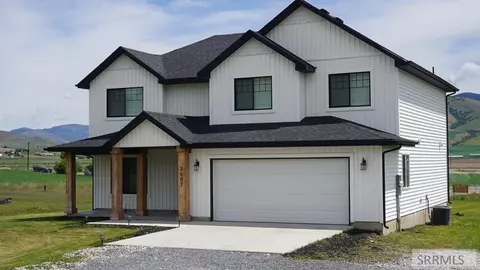 3607 S Parkinson Rd, Franklin, ID 83237