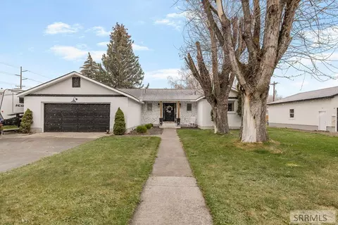 218 S Teton Ave, Sugar City, ID 83448