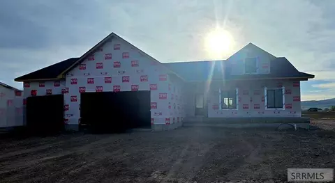 661 Glacier Ave, Shelley, ID 83274