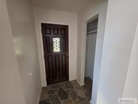 Entry Way - 6850 S 2000 W, Rexburg, ID 83440 photo 1 of 7