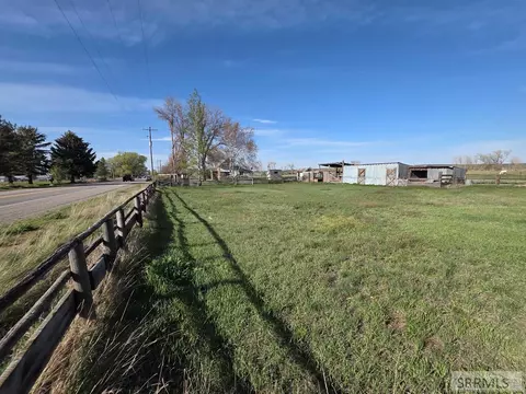 Exterior - 6850 S 2000 W, Rexburg, ID 83440 photo 15 of 19