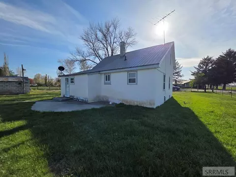 Exterior - 6850 S 2000 W, Rexburg, ID 83440 photo 8 of 19