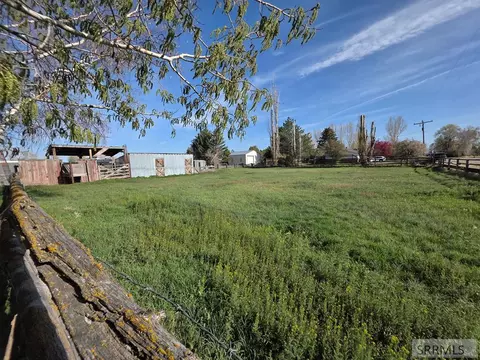 Exterior - 6850 S 2000 W, Rexburg, ID 83440 photo 13 of 19