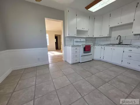 Kitchen - 6850 S 2000 W, Rexburg, ID 83440 photo 4 of 4