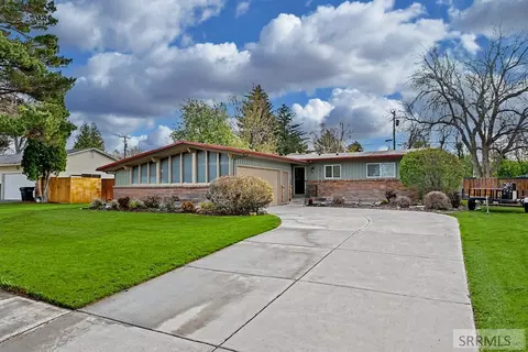 373 Dale Dr, Idaho Falls, ID 83402