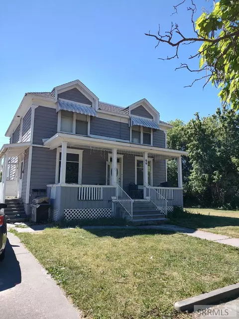 66 N Stout Ave, Blackfoot, ID 83221