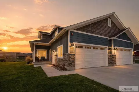 101 Creekside Ln, Swan Valley, ID 83449