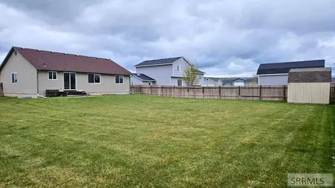 Exterior - 5420 Elliott St, Iona, ID 83427 photo 2 of 4