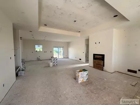 Living - 6540 Crown Cres, Ammon, ID 83406 photo 1 of 2