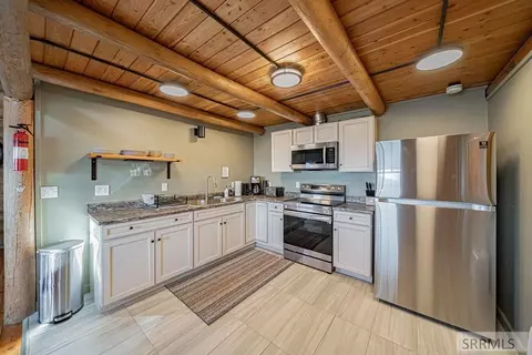 Kitchen - 607 Shady Ln, Irwin, ID 83428 photo 2 of 3