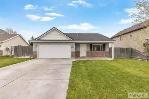 1214 N Cornerstone Dr, Idaho Falls, ID 83401