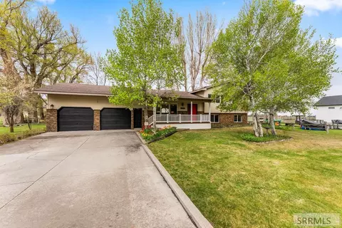 Exterior - 4572 E 75 N, Rigby, ID 83442 photo 2 of 13