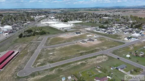 L3 B6 E Meadow Walk Dr, Shelley, ID 83274
