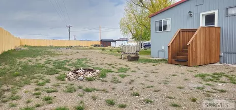 Exterior - 1601 Valley Ave, Challis, ID 83226 photo 8 of 13