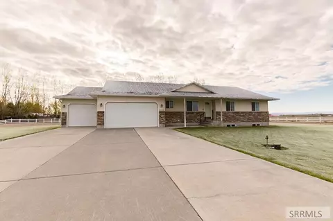 6138 N 12th E, Idaho Falls, ID 83401