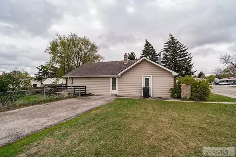 1096 Jefferson Ave, Idaho Falls, ID 83402