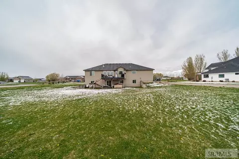 Exterior - 440 N 3846 E, Rigby, ID 83442 photo 9 of 10
