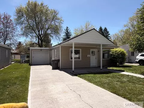 942 10th St, Idaho Falls, ID 83404