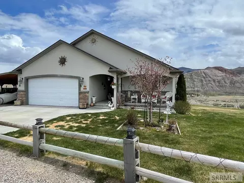 515 Homestead Trl, Challis, ID 83226