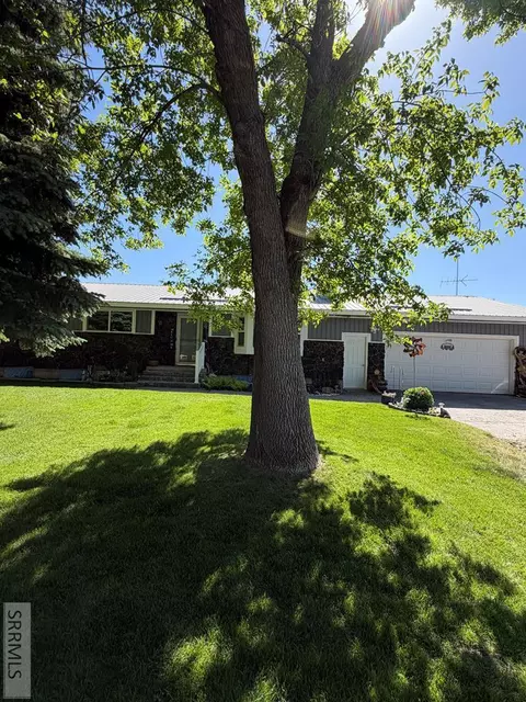 8224 N 5th W, Idaho Falls, ID 83401