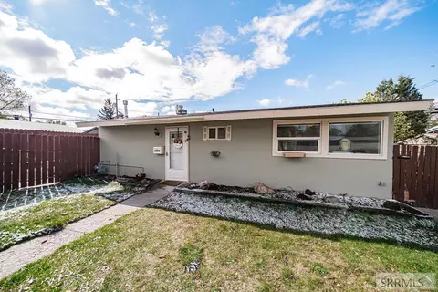 1088 Irving St, Idaho Falls, ID 83401