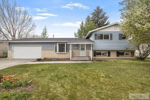 581 Taurus Dr, Rexburg, ID 83440