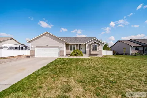 5425 Elliott St, Iona, ID 83427