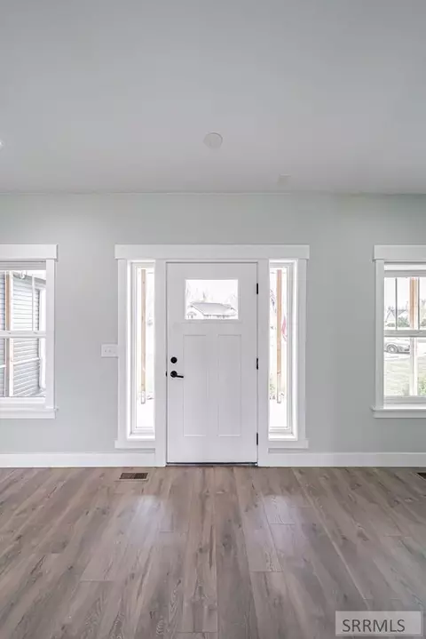 Entry Way - 3710 E 337 N, Rigby, ID 83442 photo 2 of 3