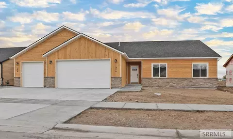 398 E 5th S, Sugar City, ID 83448