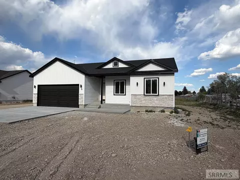 9 N 460 W Noname Rd, Blackfoot, ID 83221