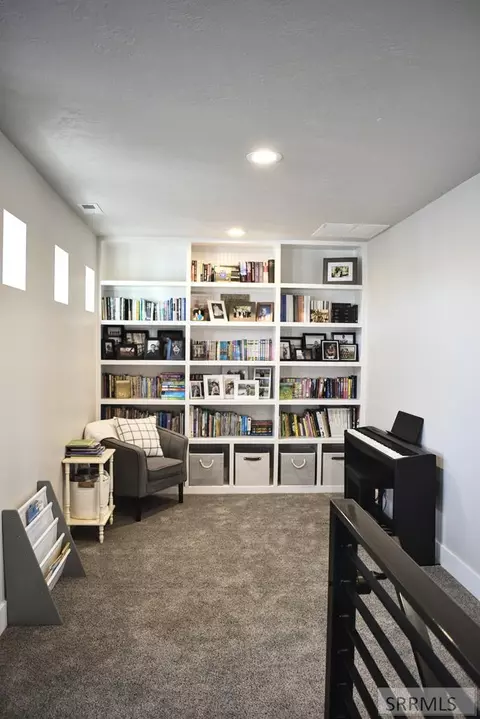 Entry Way - 3820 Hirschi Loop Rd, Rexburg, ID 83440 photo 8 of 8
