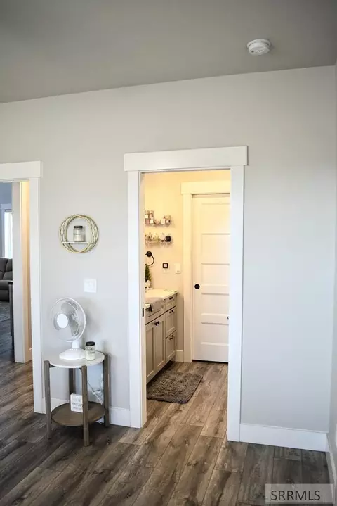 Entry Way - 3820 Hirschi Loop Rd, Rexburg, ID 83440 photo 6 of 8