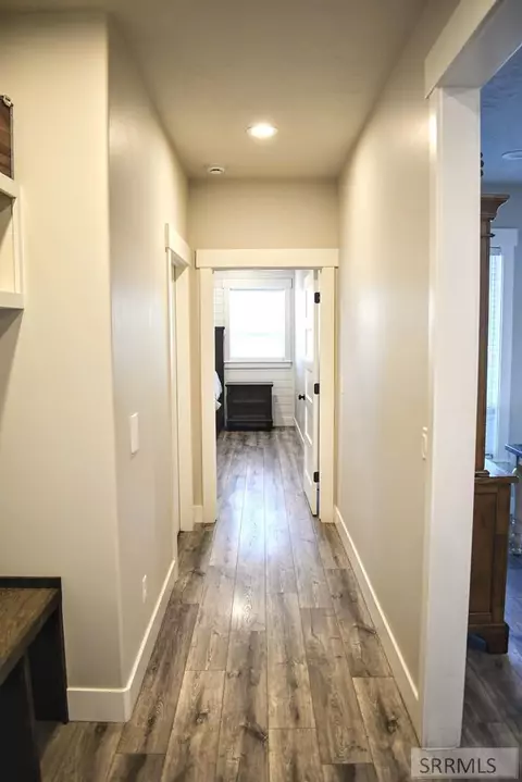 Entry Way - 3820 Hirschi Loop Rd, Rexburg, ID 83440 photo 5 of 8