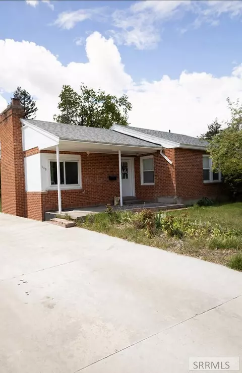 108 Horrocks Dr, Blackfoot, ID 83221