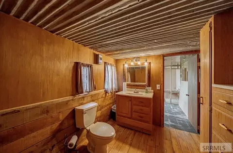 Bath - 133 N 4400 E, Rigby, ID 83442 photo 6 of 7
