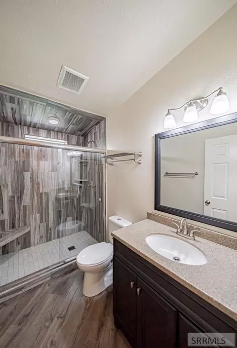 Bath - 133 N 4400 E, Rigby, ID 83442 photo 5 of 7