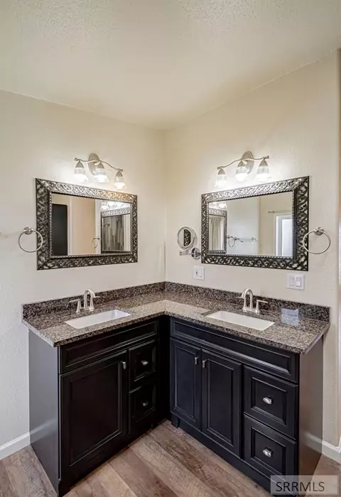 Bath - 133 N 4400 E, Rigby, ID 83442 photo 2 of 7