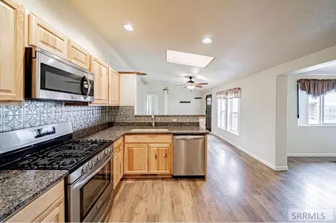 Kitchen - 133 N 4400 E, Rigby, ID 83442 photo 2 of 8