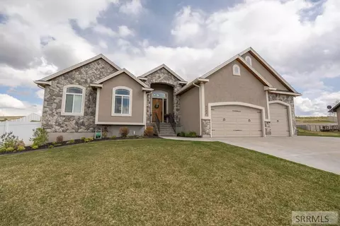3483 S Boulder Creek Ln, Ammon, ID 83406