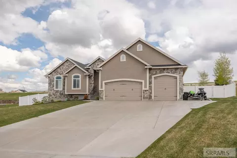 3483 S Boulder Creek Ln, Ammon, ID 83406