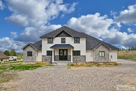 5995 E Sagewood Dr, Idaho Falls, ID 83406
