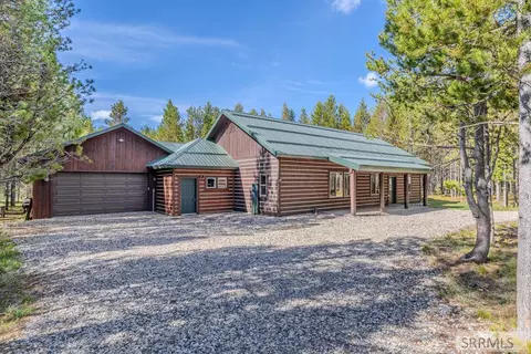4062 Southgate, Island Park, ID 83429