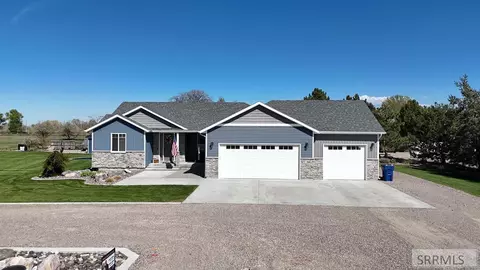 57 S 515 W, Blackfoot, ID 83221