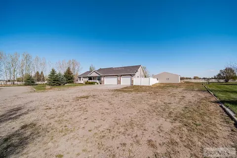 Exterior - 3807 E 137 N, Rigby, ID 83442 photo 4 of 9