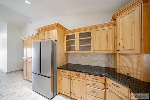 Kitchen - 3807 E 137 N, Rigby, ID 83442 photo 8 of 10