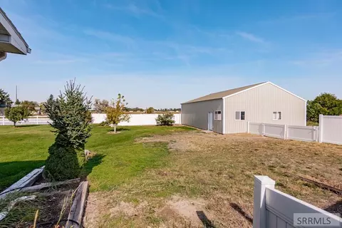 Exterior - 3807 E 137 N, Rigby, ID 83442 photo 3 of 9