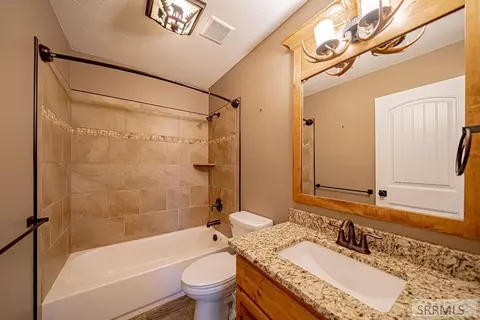 Bath - 3449 E 225 N, Rigby, ID 83442 photo 4 of 5