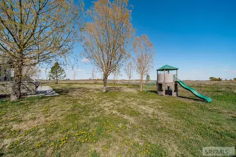 Exterior - 3449 E 225 N, Rigby, ID 83442 photo 3 of 5